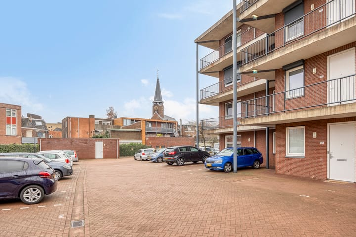 Foto 21 van Goudmijnhof 126