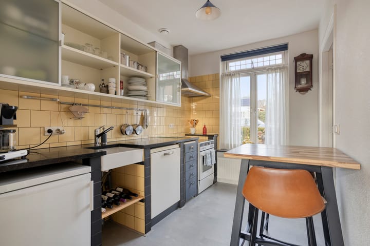 Foto 15 van Bijvanckstraat 6