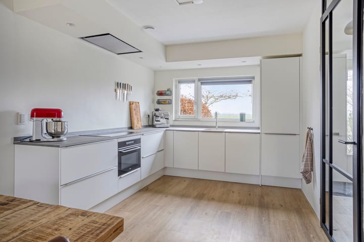 Photo 20 of Joeswerd 157