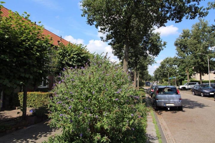 Foto 12 van Marga Klompélaan 38