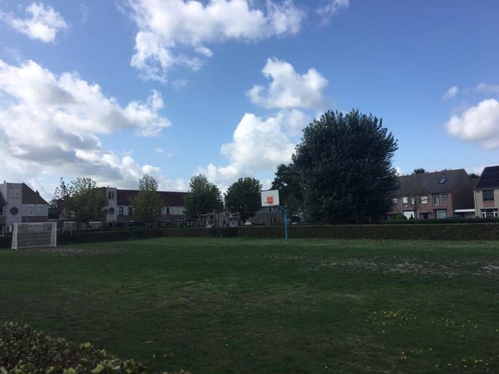 Foto 28 van Marga Klompélaan 38