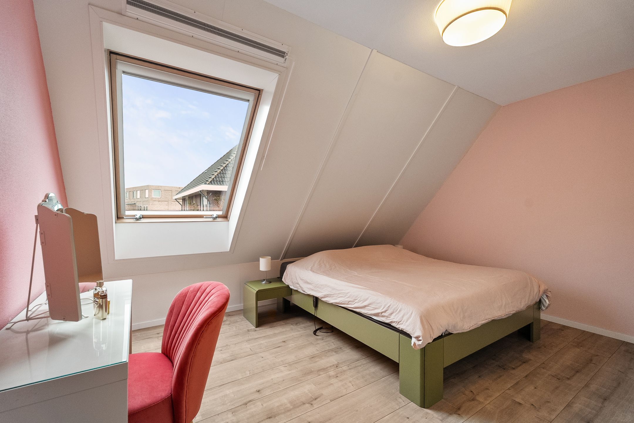 Photo 21 of Witte Klaverweide 7