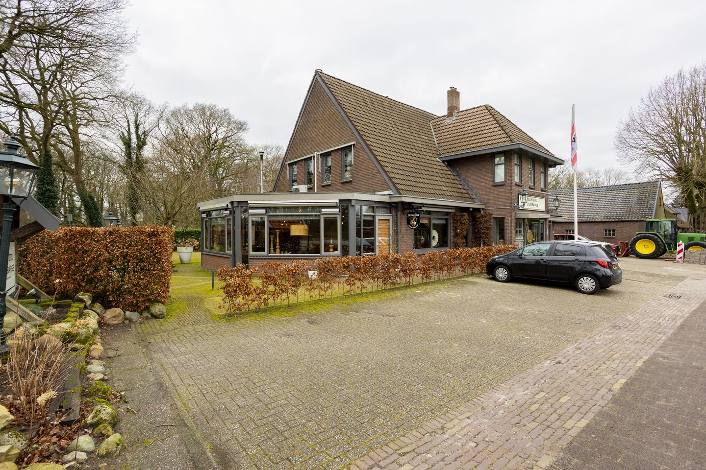 Bekijk foto 3 van Zuidbargerstraat 108