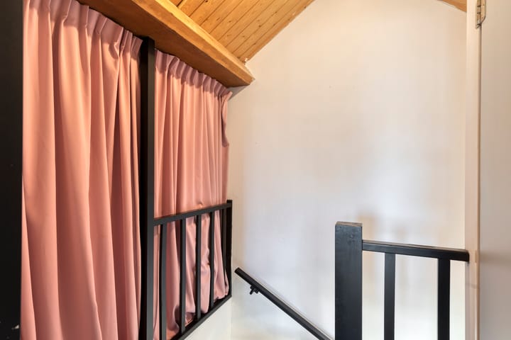 Photo 40 of I.C. van der Lindestraat 42