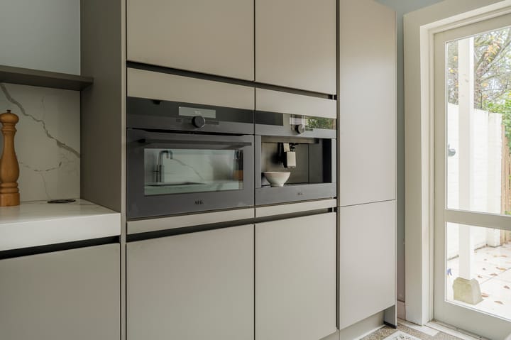 Foto 11 van Jacob van der Doesstraat 108