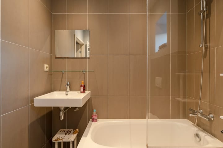 Foto 33 van Jacob van der Doesstraat 108