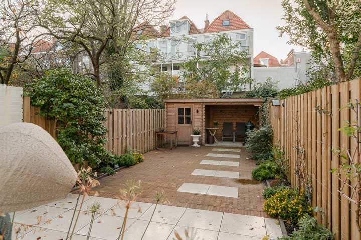 Foto 47 van Jacob van der Doesstraat 108