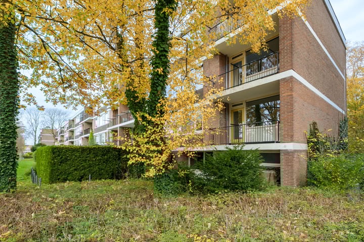 Photo 3 of Van Uvenweg 148