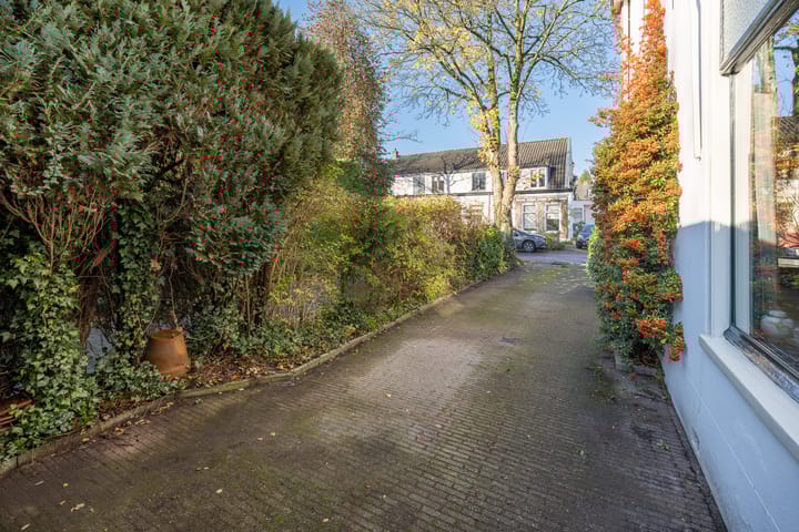 Photo 36 of van Rijckevorselstraat 27