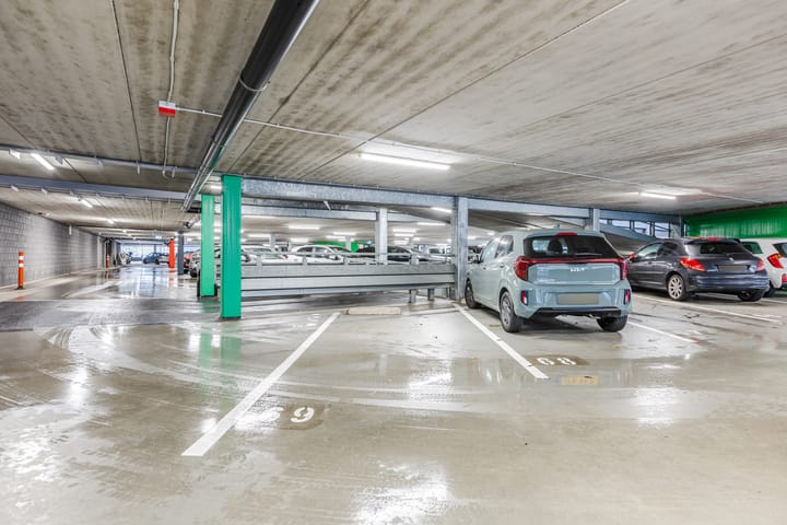 Foto 29 van Westpoint 69