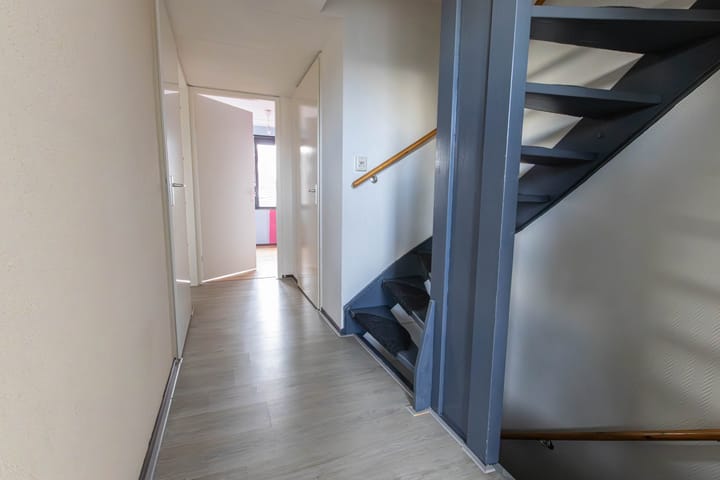 Photo 15 of Stella Agsteribbeland 27