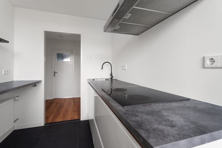 Foto 19 van Maanstraat 27