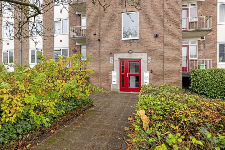 Photo 4 of Stationsplein 119