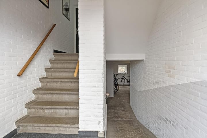 Photo 8 of Stationsplein 119