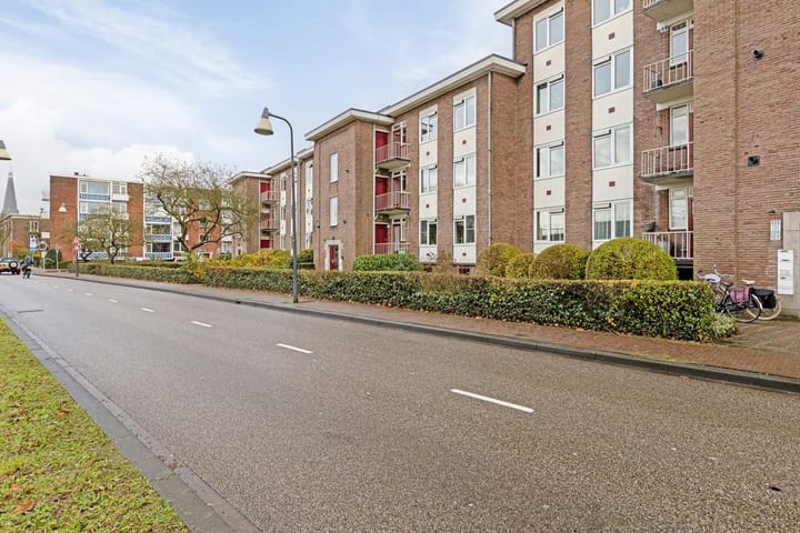 Photo 30 of Stationsplein 119