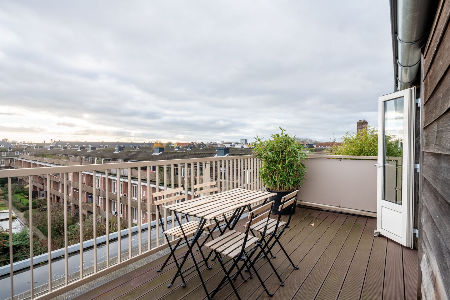 Foto 25 van Tjerk Hiddes de Vriesstraat 5-3