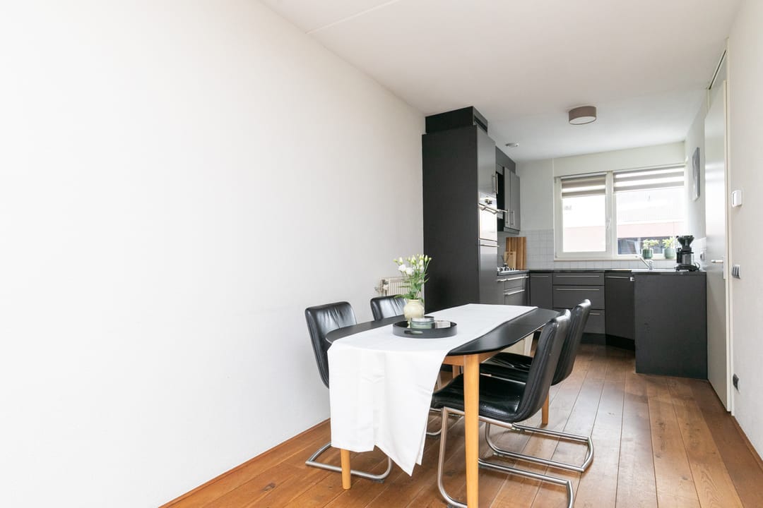 Photo 13 of Baansteen 54