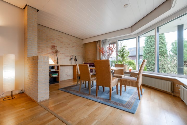 Photo 13 of Christinalaan 6