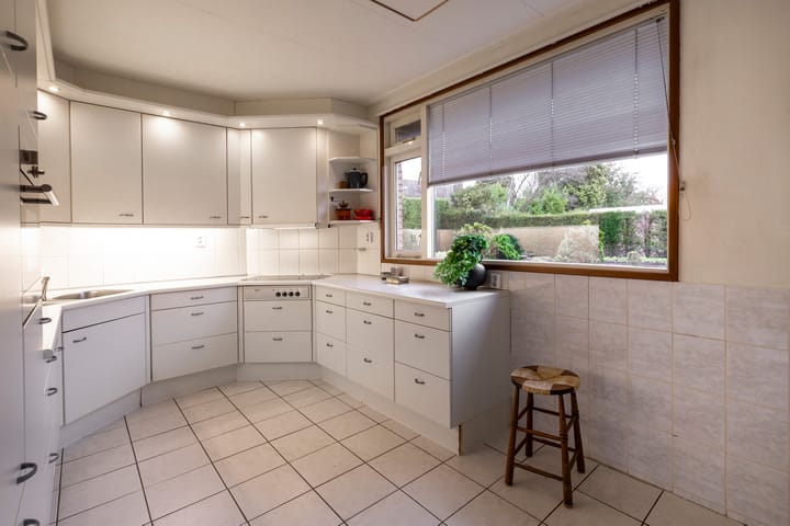 Photo 18 of Christinalaan 6