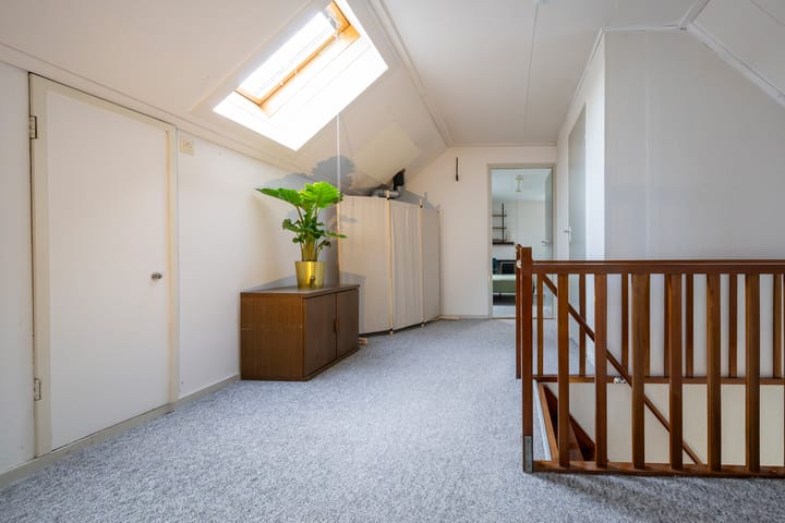 Photo 34 of Christinalaan 6