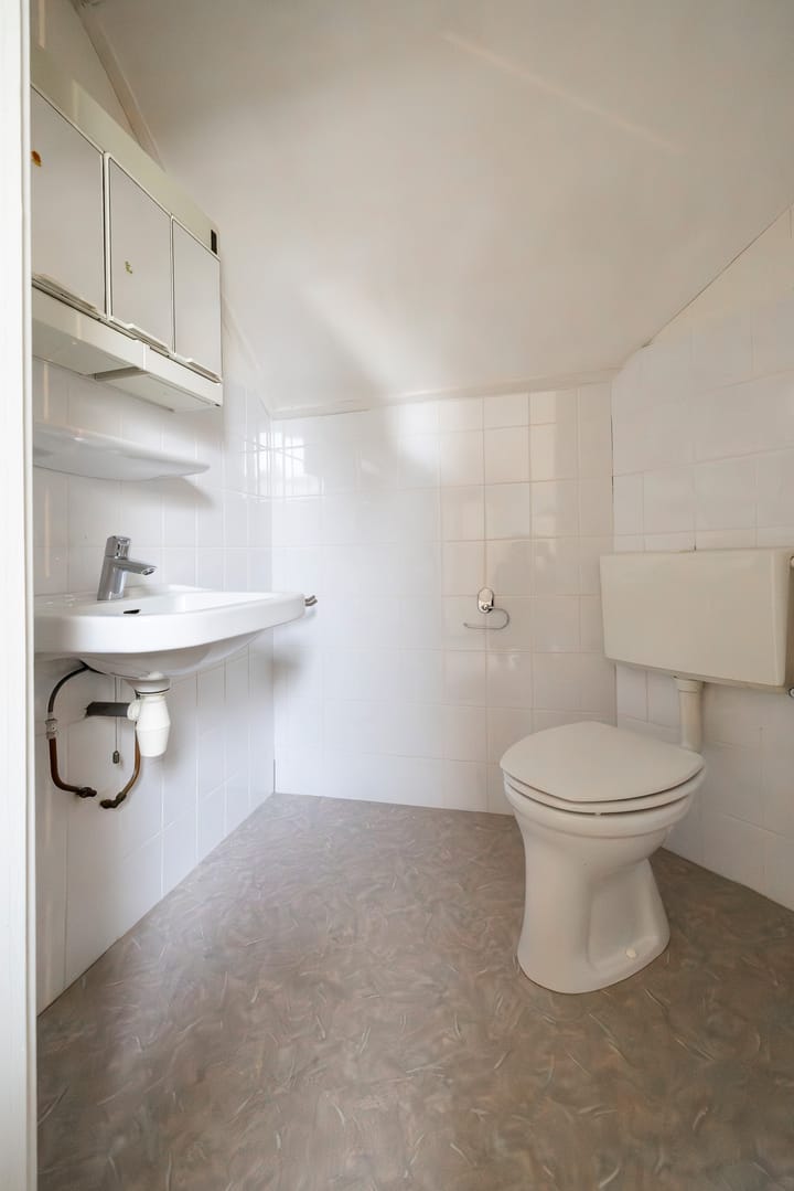 Photo 38 of Christinalaan 6