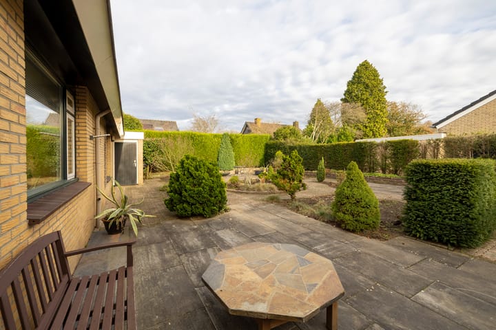 Photo 41 of Christinalaan 6