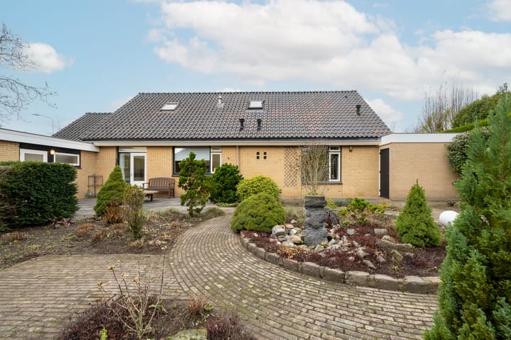 Photo 45 of Christinalaan 6