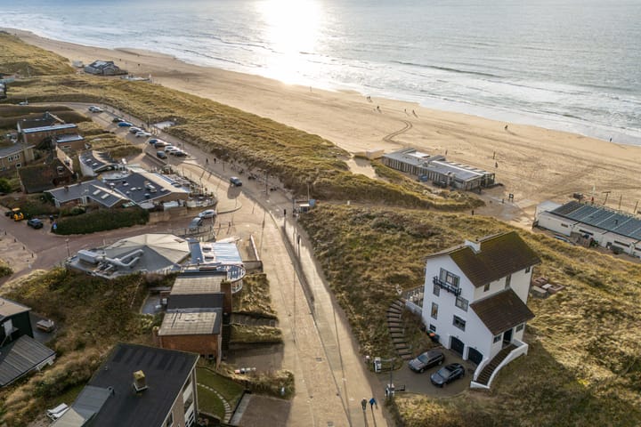 Photo 42 of C.F. Zeiler Boulevard 14