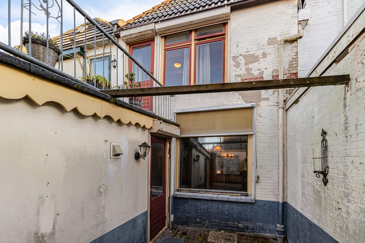 Photo 16 of Klaas Benninkstraat 52