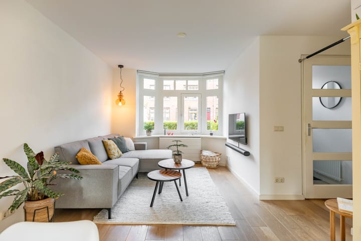 Photo 2 of Gerbrand Bakkerstraat 102-A