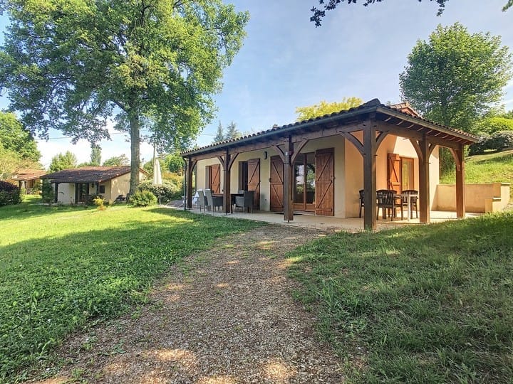 Foto 9 van Village de Montmarsis