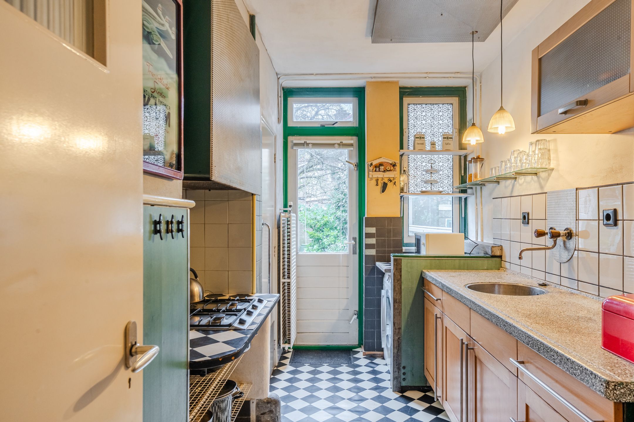 Foto 15 van Rijnsburgerweg 59