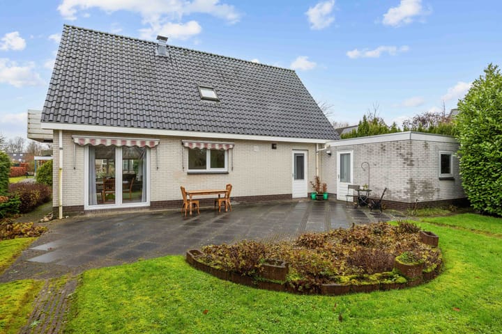 Photo 2 of Overtocht 1