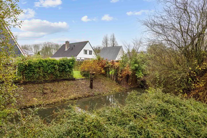 Photo 4 of Overtocht 1