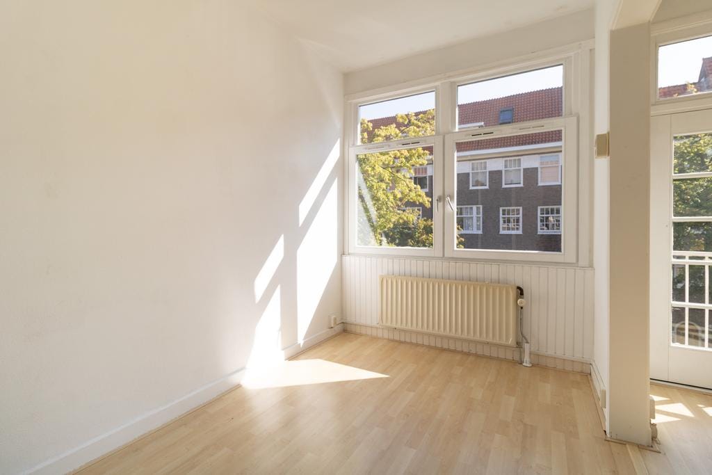 Foto 5 van Sassenheimstraat 19-2