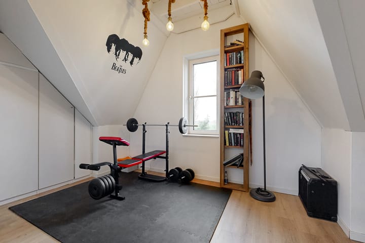 Foto 29 van Weegbree 16