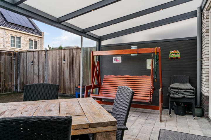 Foto 38 van Weegbree 16