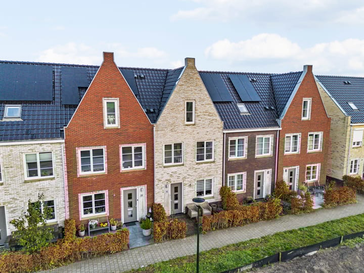 Foto 47 van Weegbree 16