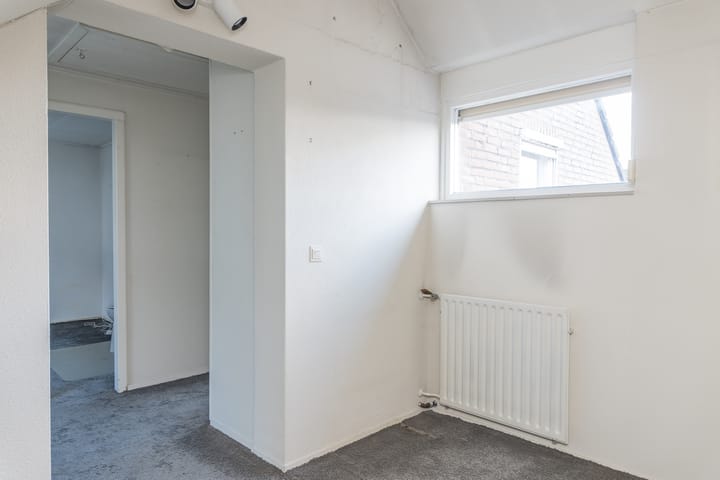 Foto 27 van Jeker 45