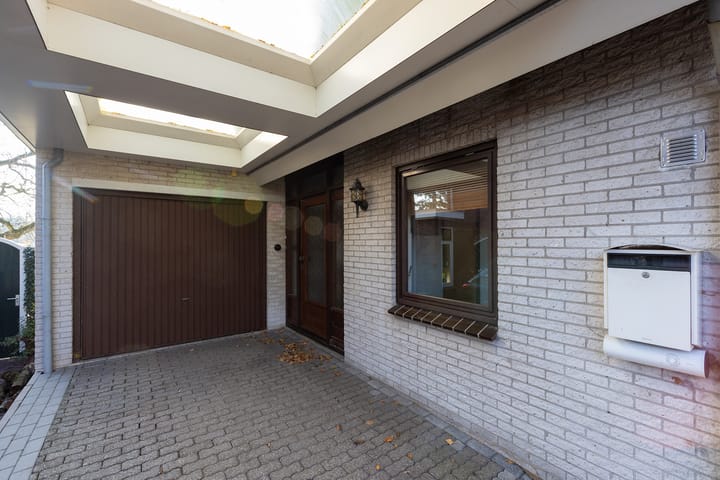 Foto 27 van Hemstea 12