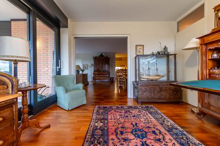 Photo 28 of Nesciolaan 122