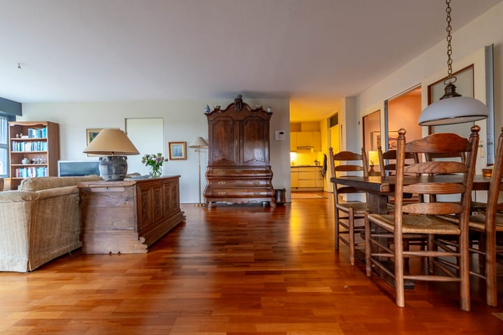 Photo 30 of Nesciolaan 122