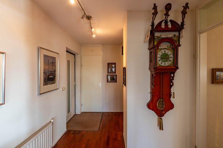 Photo 34 of Nesciolaan 122