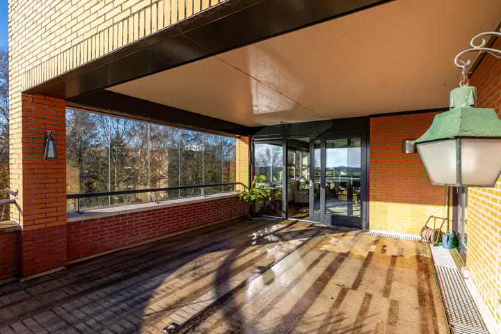 Photo 45 of Nesciolaan 122