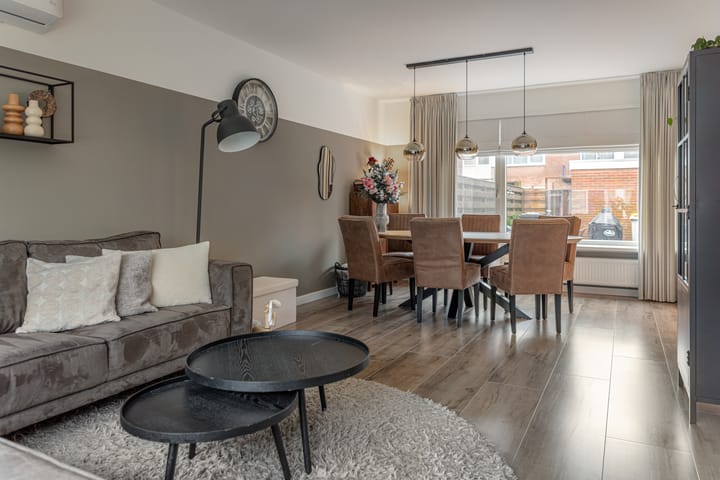 Foto 14 van Engwerd 40