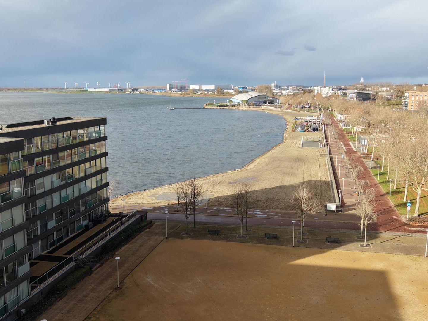 Foto 44 van De Boulevard 143