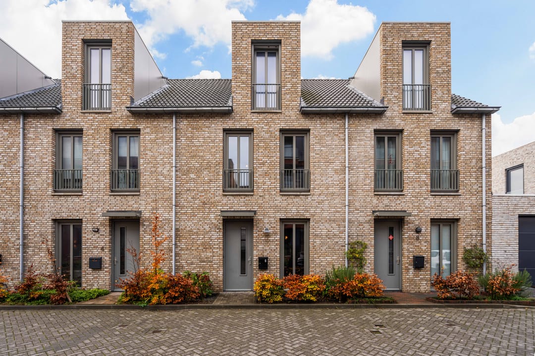 Photo 7 of Energiestraat 6