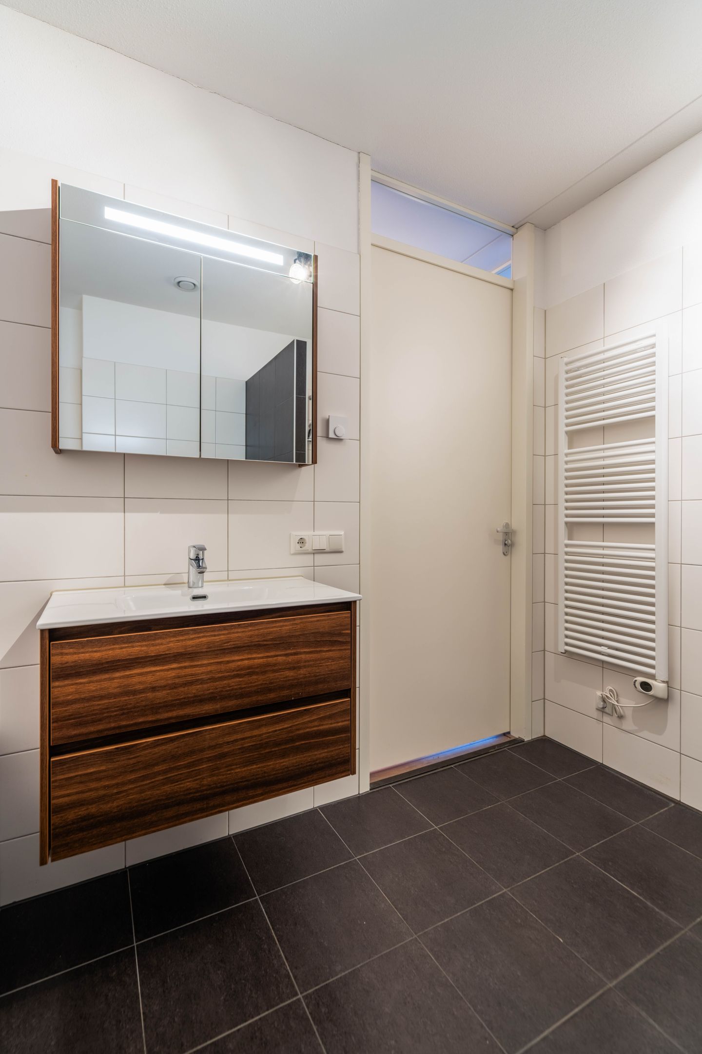 Photo 29 of Energiestraat 6