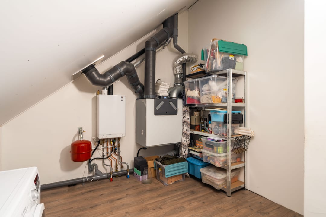 Photo 38 of Energiestraat 6