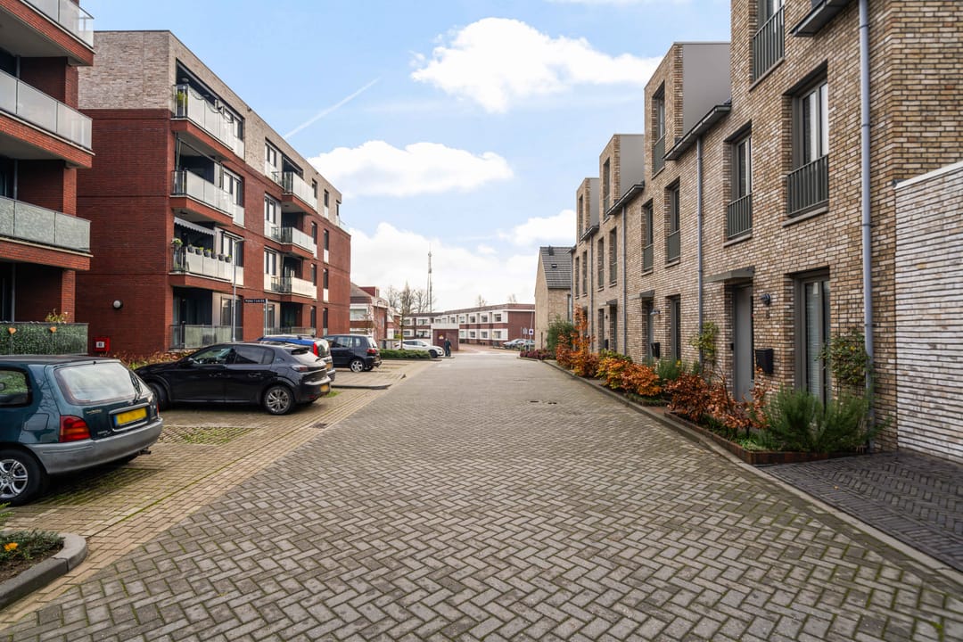 Photo 46 of Energiestraat 6